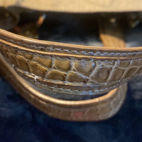 Kathy Van Zeeland like new purse! - Picture 7 of 9